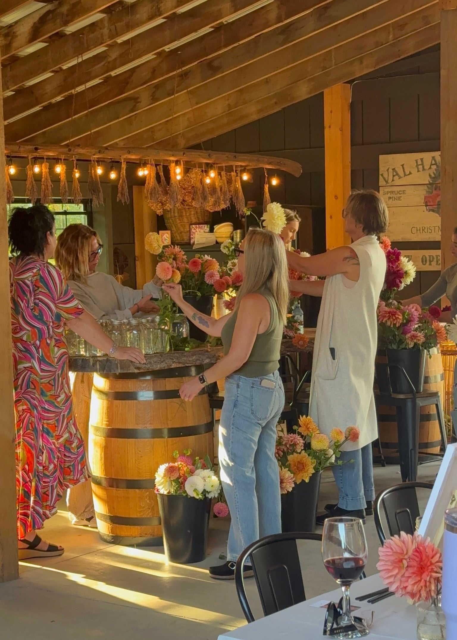 Paint, Sip & Snip Event